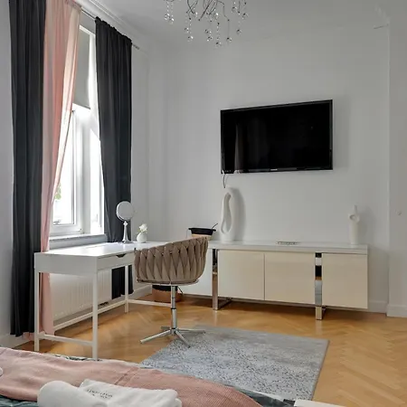 Parkowa 19 - & Chill Spot - Przy Plazy W Sopocie By Lion * סופוט